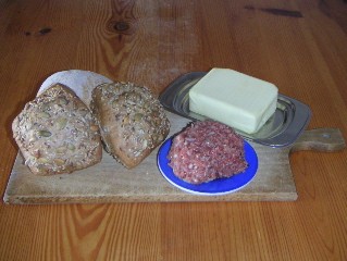 Tatar angerichtet